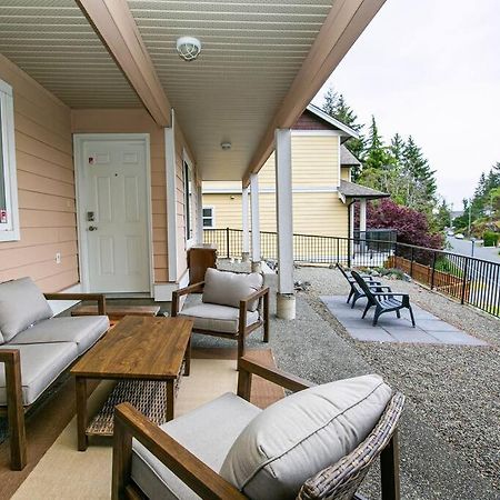Вилла Cozy Renovated Oasis W Private Terrace & Parking Виктория Экстерьер фото